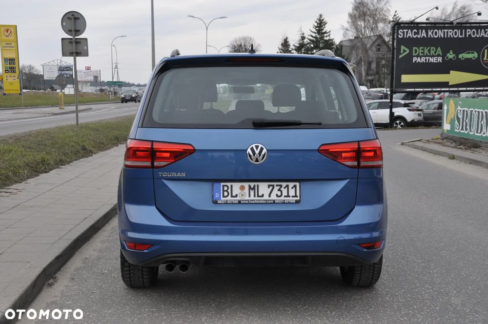 Volkswagen Touran 2.0 TDI SCR (BlueMotion Technology) Comfortline - 9