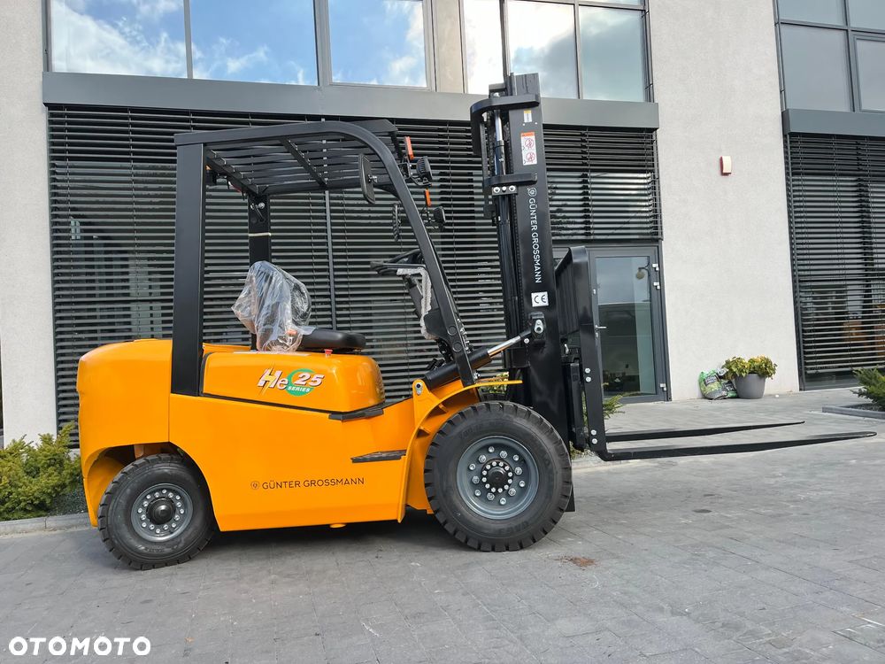 Günter Grossmann HE25 - 1