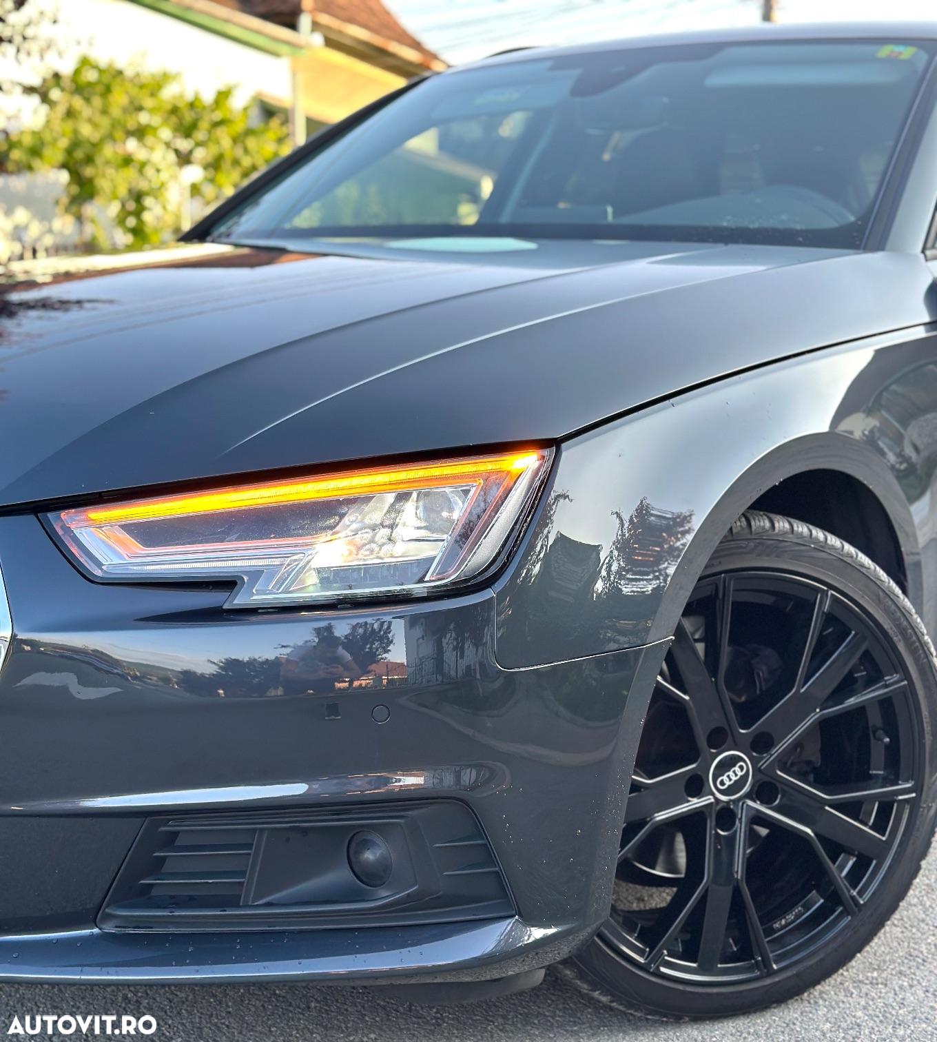 Audi A4 Avant 2.0 TDI ultra S tronic Design - 8