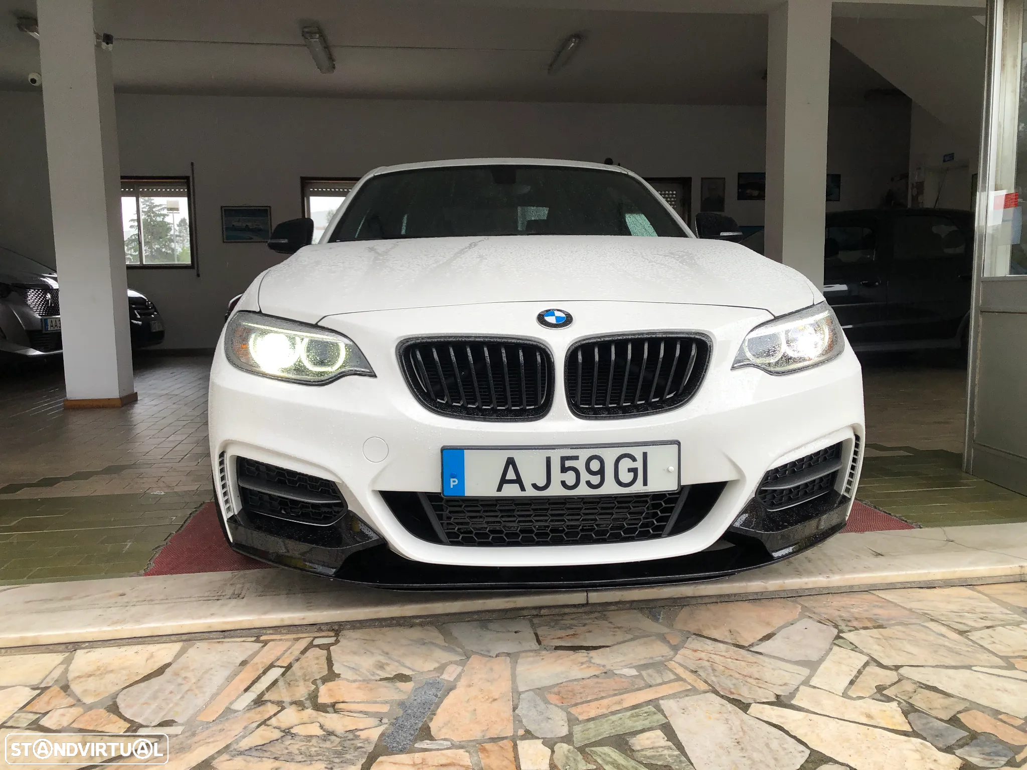BMW 228 i Coupe Sport-Aut. Sport Line - 4