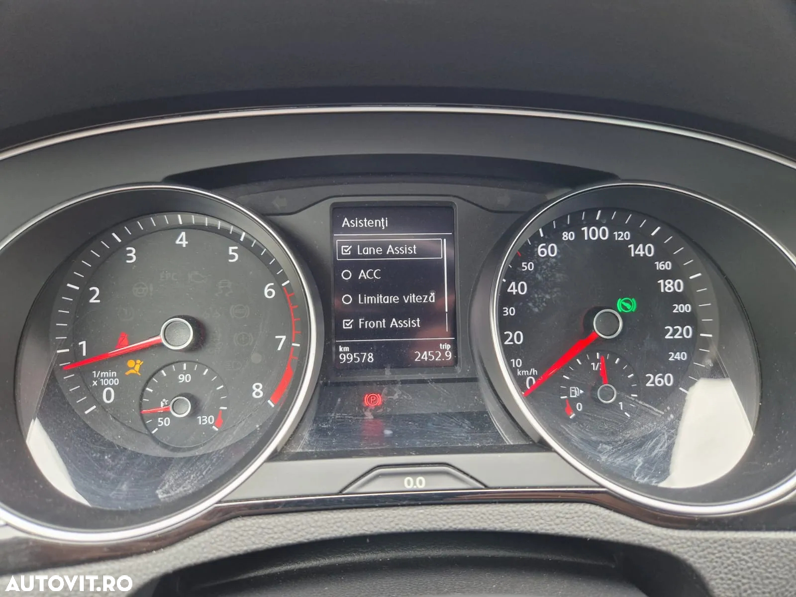 Volkswagen Passat 1.5 TSI ACT DSG Comfortline - 13