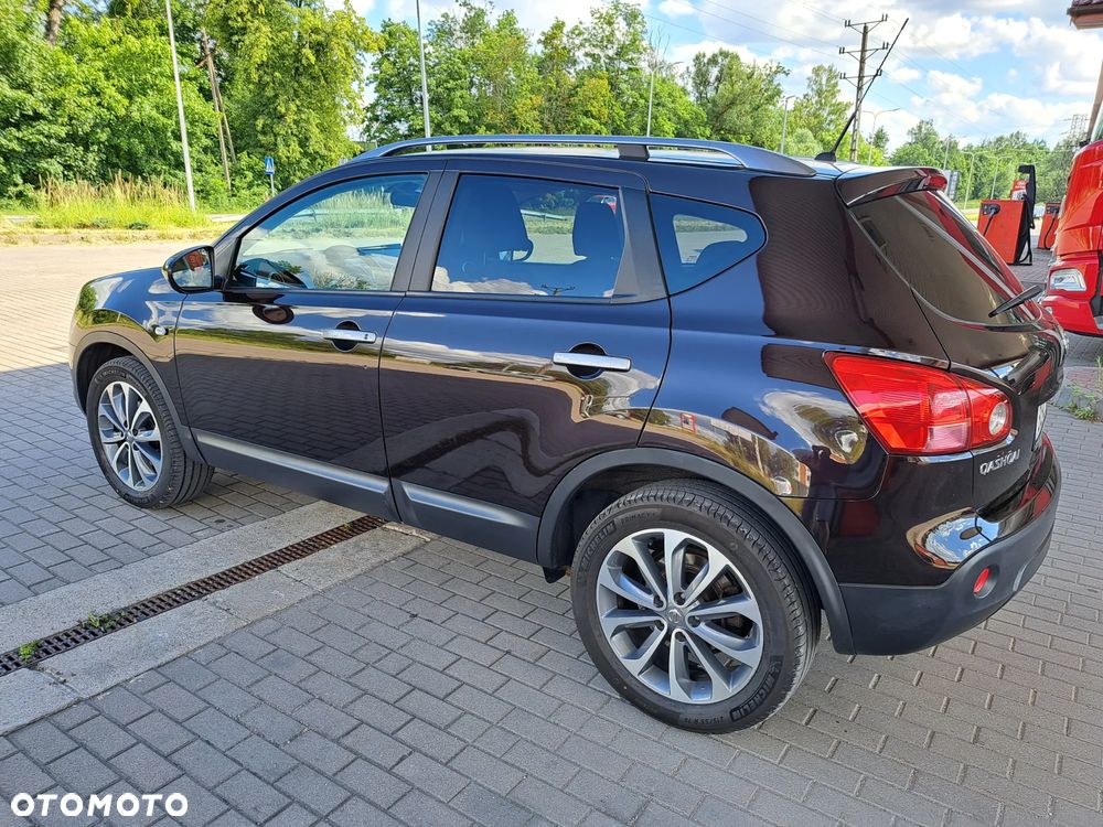 Nissan Qashqai - 10