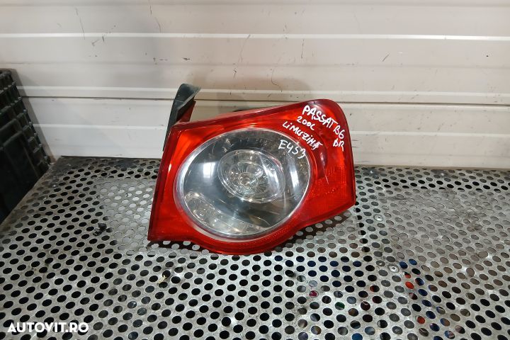 Lampa / Tripla stop dreapta pe aripa 3C5945096H 3C5945096H Volkswagen - 1