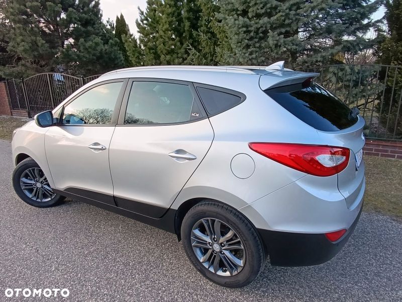 Hyundai ix35 1.7 CRDi 2WD Fifa World Cup Edition - 5