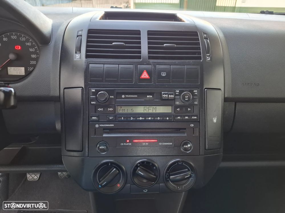 VW Polo 1.2 Confortline - 12