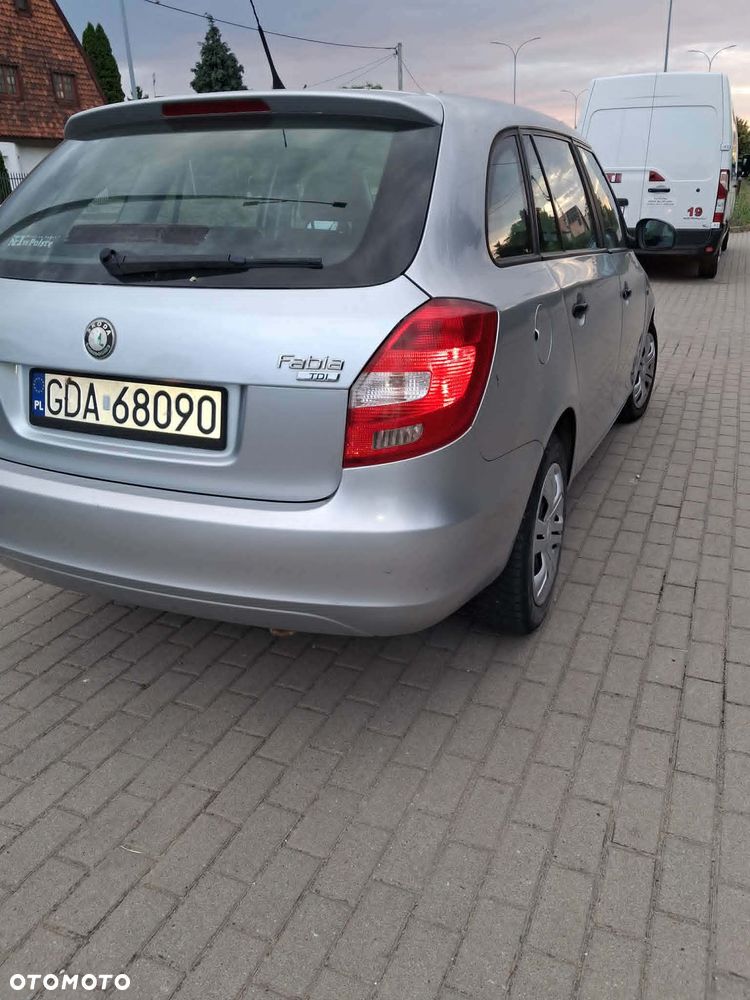 Skoda Fabia 1.6 TDI DPF Classic - 10