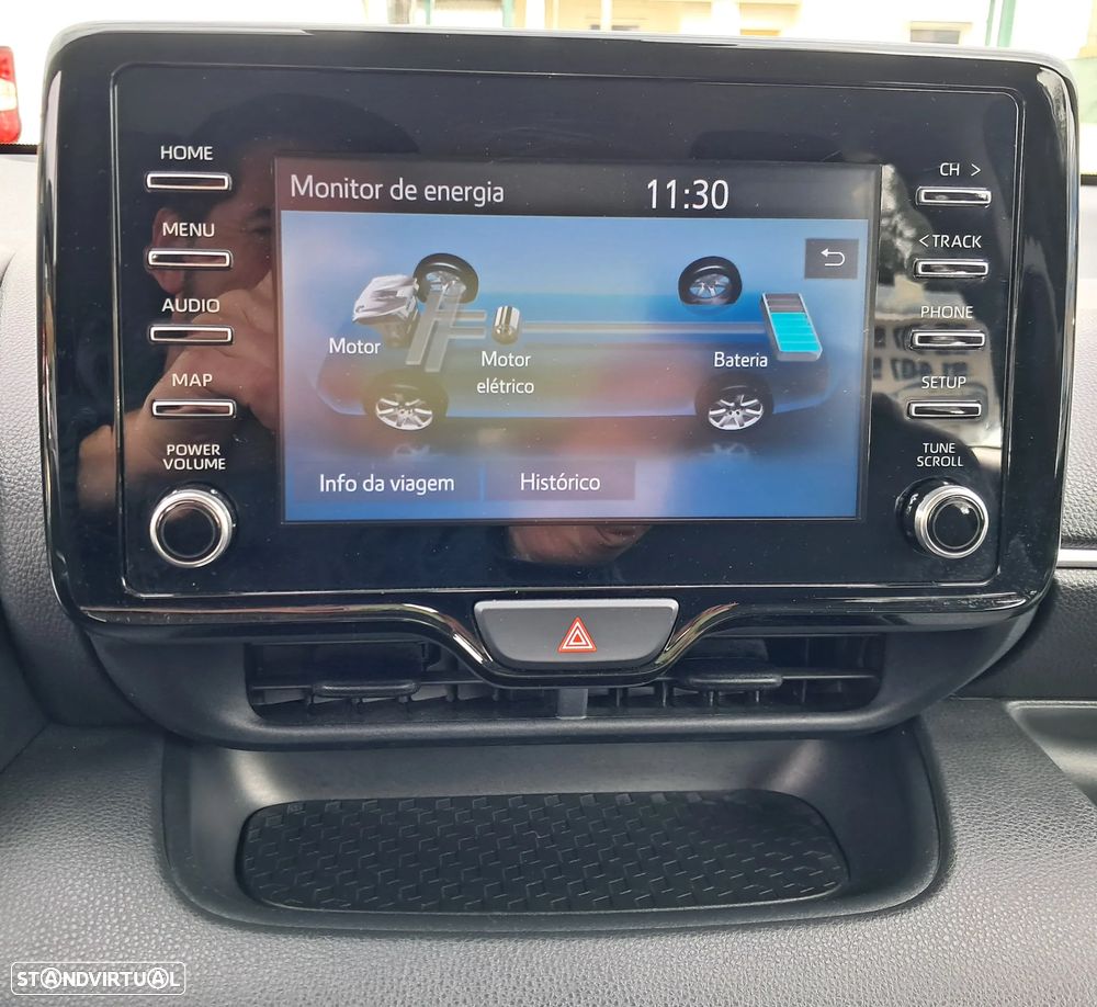 Toyota Yaris 1.5 HDF Comfort Plus - 18