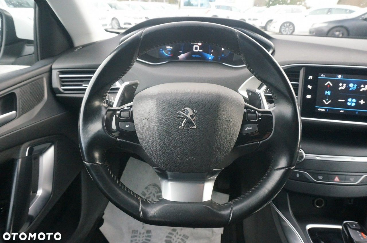 Peugeot 308 1.5 BlueHDi Allure Pack S&S EAT8 - 13