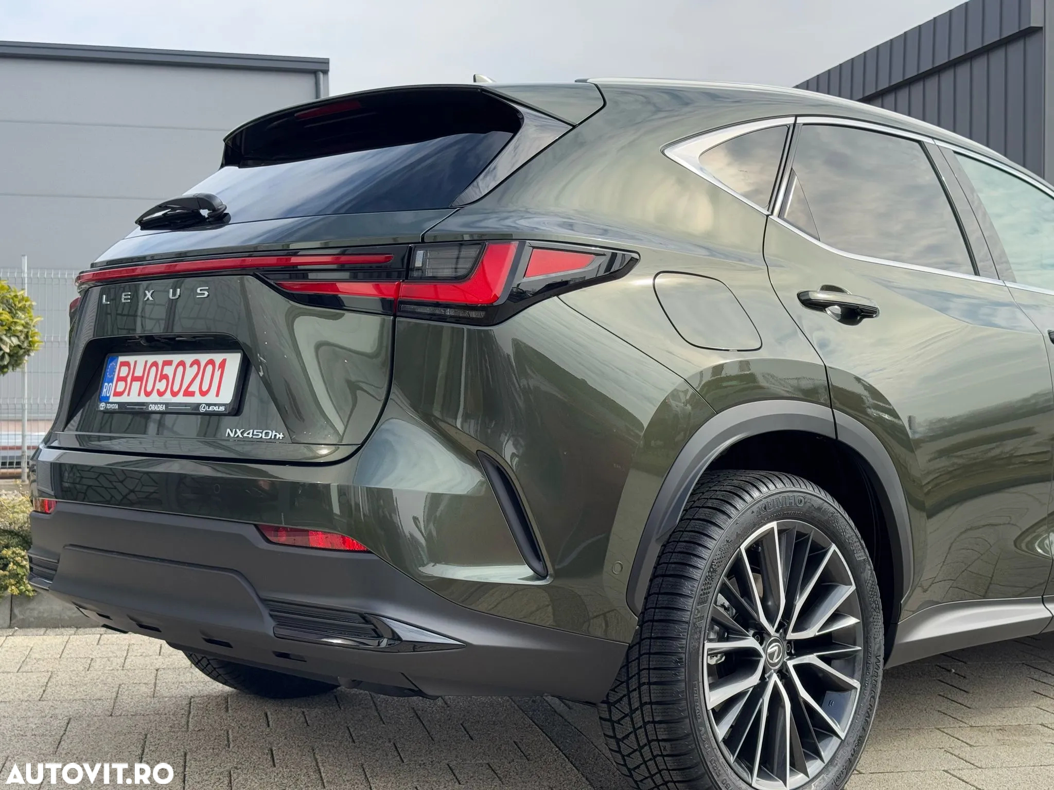 Lexus Seria NX 450h+ AWD CVT PHEV Luxury - 8