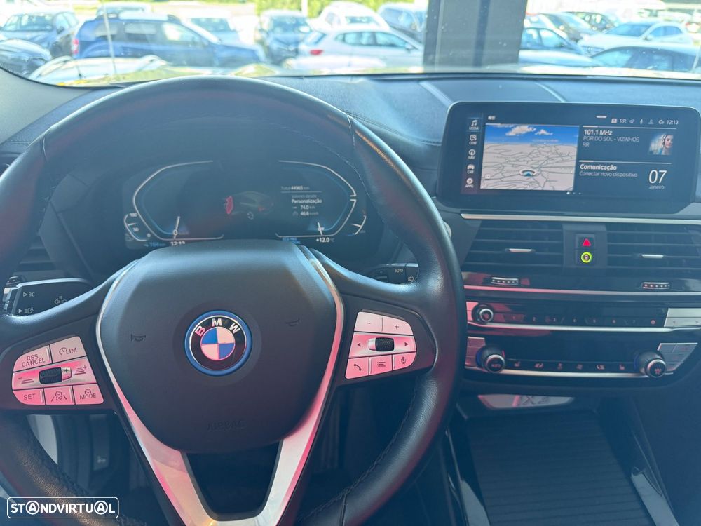 BMW iX3 Inspiring - 20