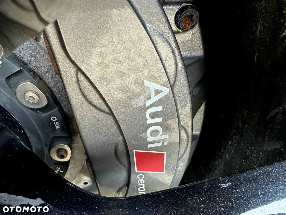 Audi RS6 Avant - 13