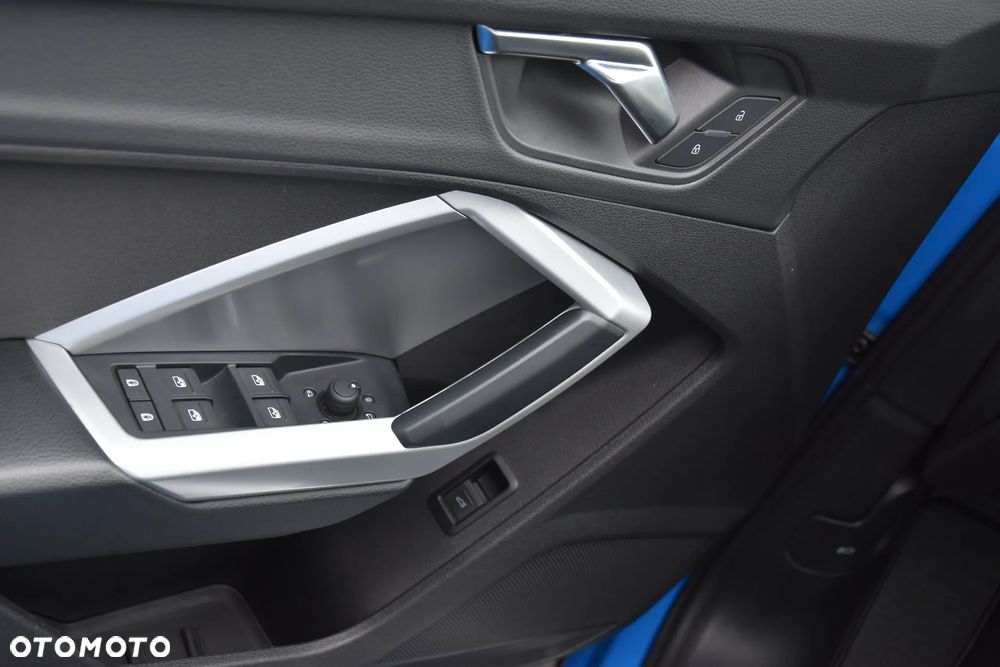 Audi Q3 2.0 TDI S tronic - 20