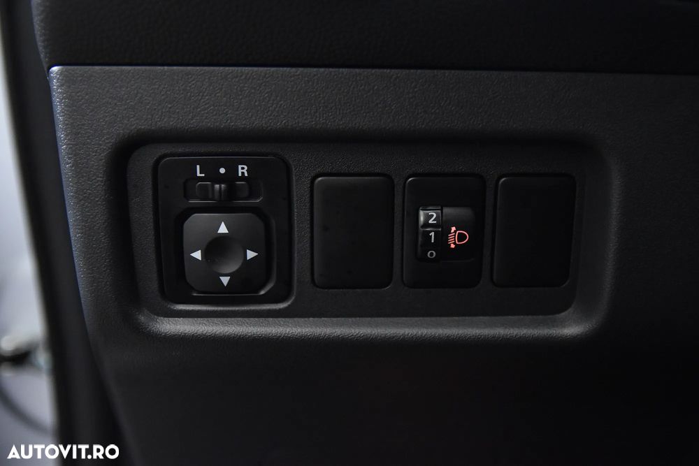 Mitsubishi Space Star - 15