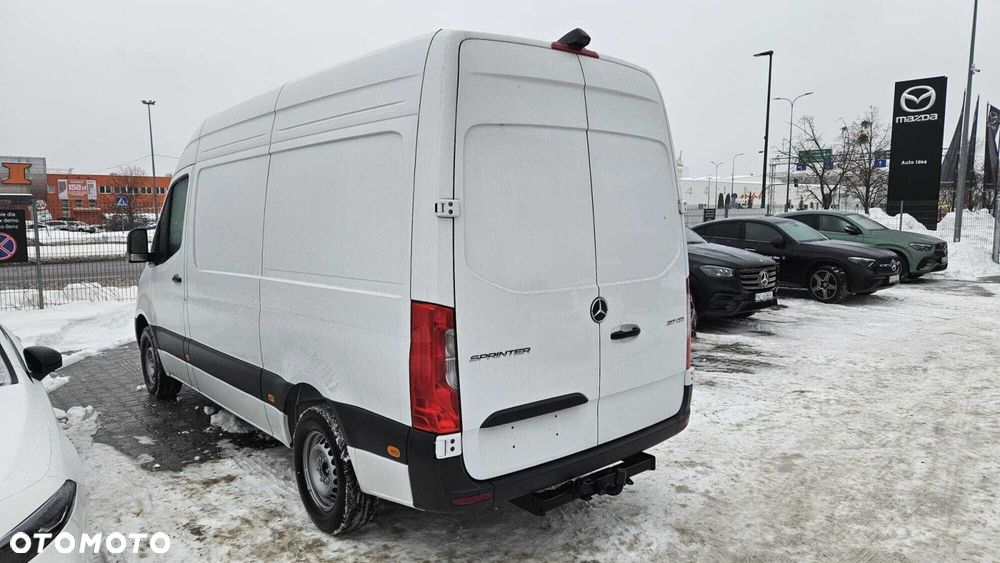 Mercedes-Benz Sprinter 317 CDI KA OM654 - 5