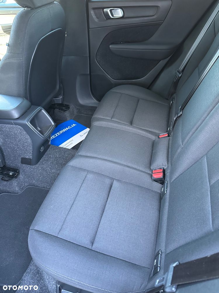 Volvo XC 40 T3 Momentum Pro - 8