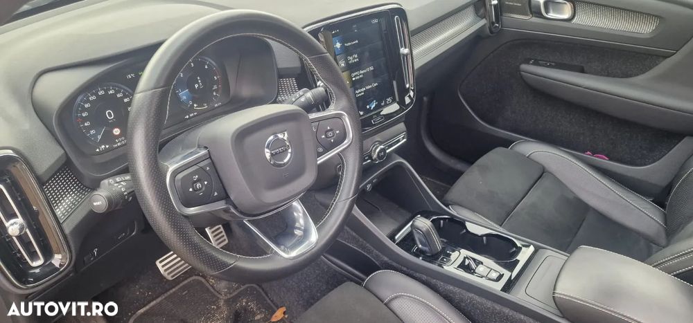 Volvo XC 40 D4 AWD R-Design - 15