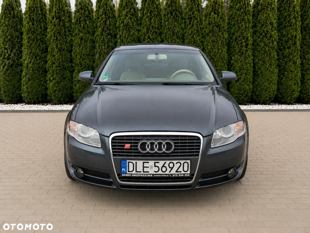 Audi A4 Limousine 2 - 4