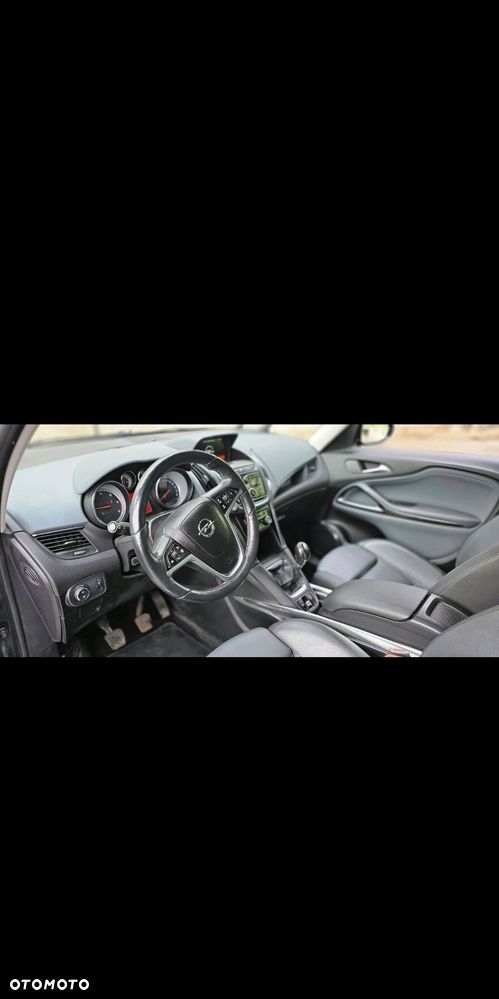 Opel Zafira Tourer 2.0 CDTI Edition - 10