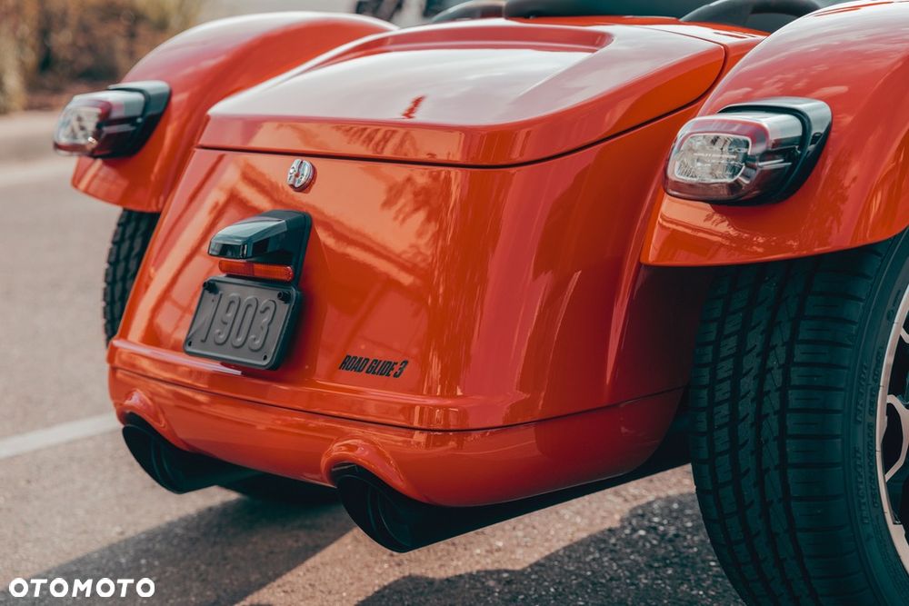 Harley-Davidson Trike Freewheeler - 23