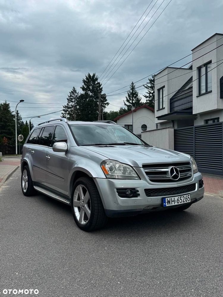 Mercedes-Benz GL - 1
