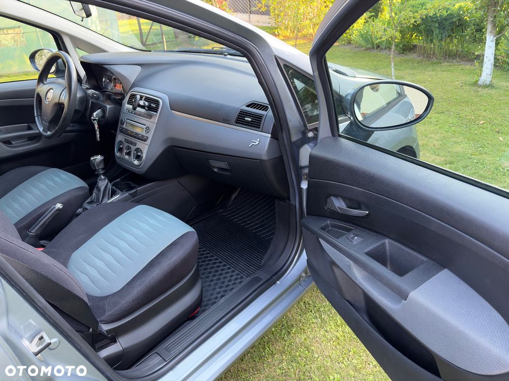 Fiat Grande Punto 1.4 8V - 13
