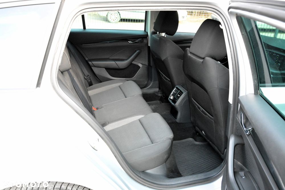 Skoda Octavia 1.5 TSI ACT Ambition - 31