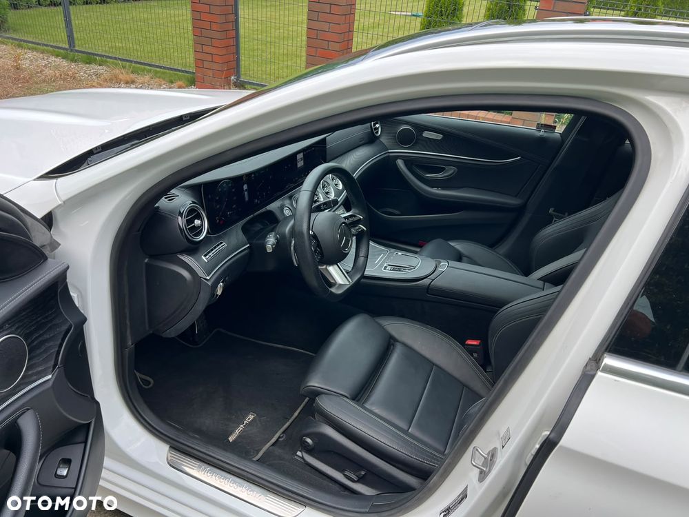 Mercedes-Benz Klasa E 400 d 4Matic 9G-TRONIC AMG Line - 5