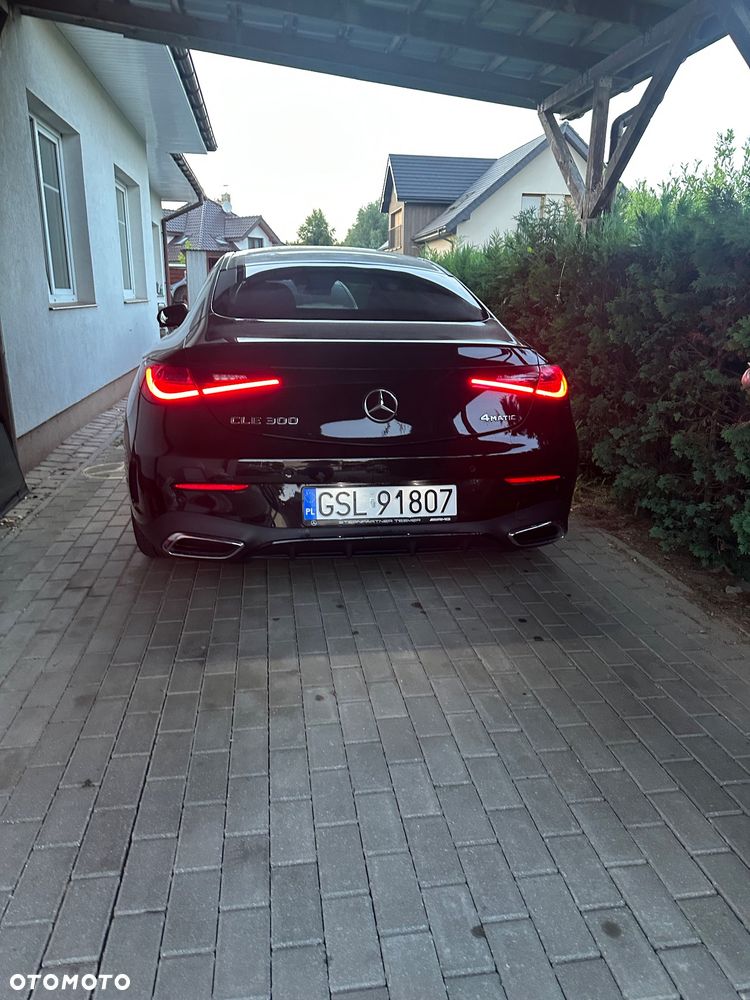 Mercedes-Benz CLE 300 4Matic 9G-TRONIC Edition AMG Line - 2