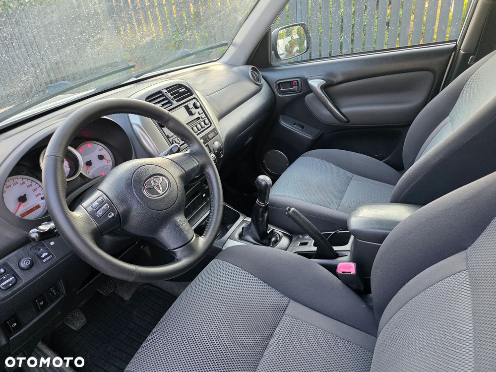 Toyota RAV4 2.0 D-4D Sol - 7