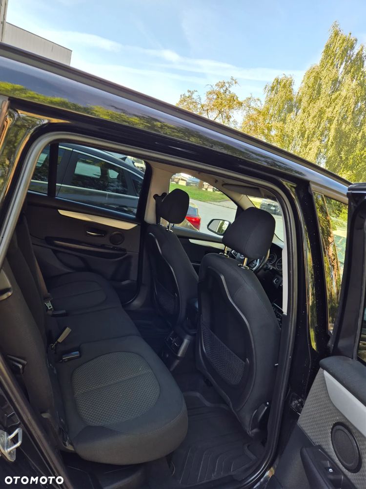 BMW Seria 2 218d Gran Tourer Luxury Line - 12