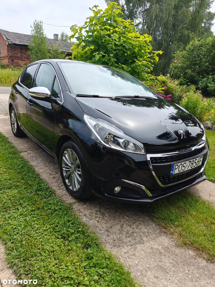 Peugeot 208 1.2 PureTech Allure S&S EAT6 - 11