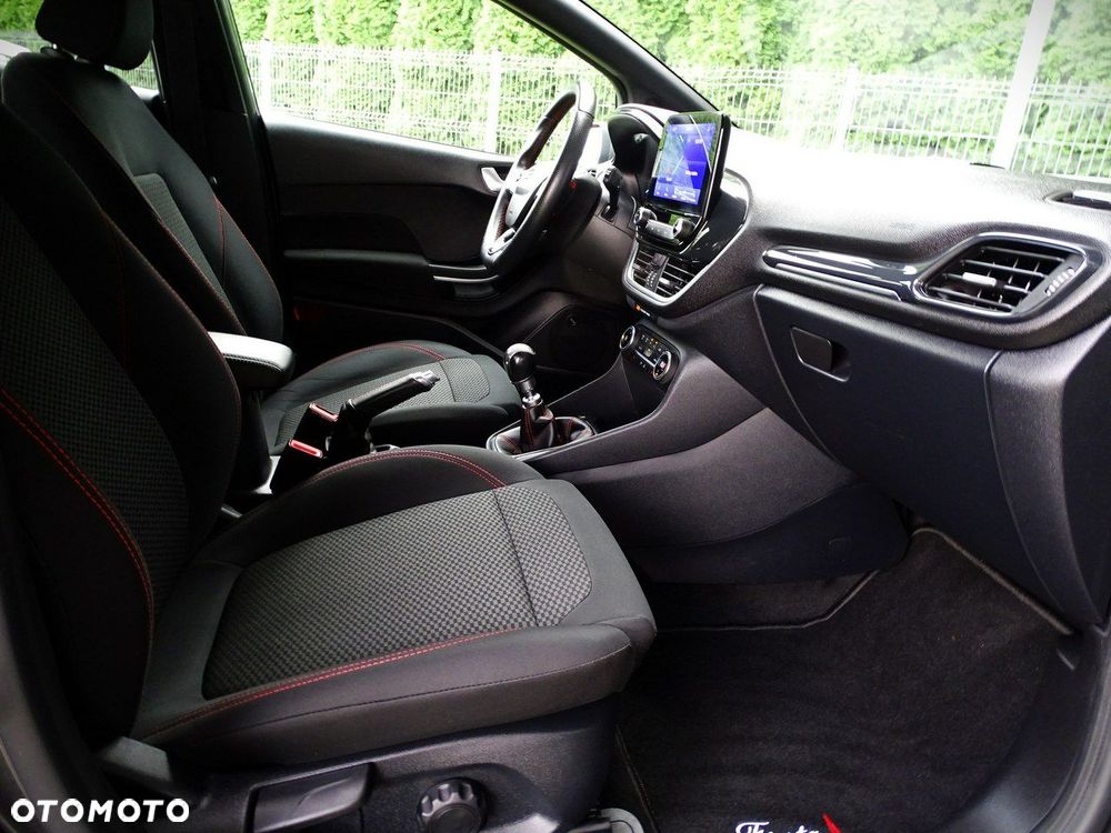 Ford Fiesta 1.0 EcoBoost Hybrid S&S ST-LINE X - 33