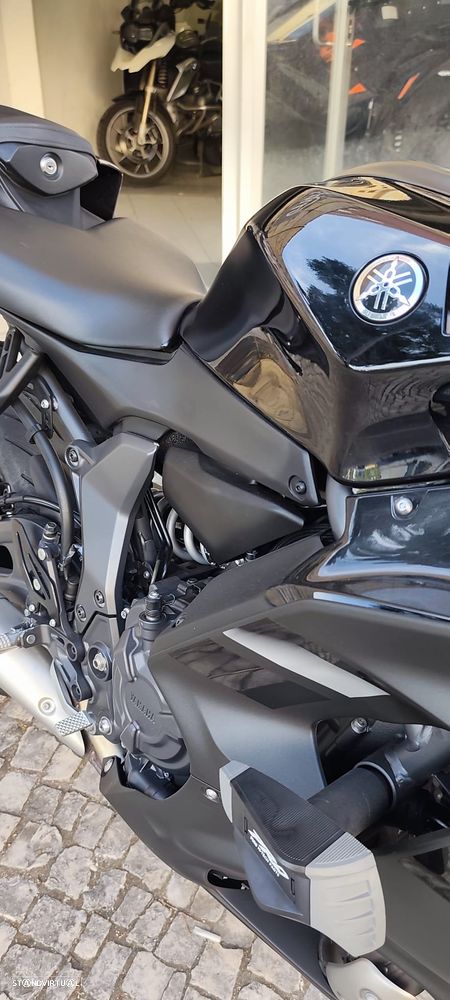 Yamaha R 7 35kw - 11