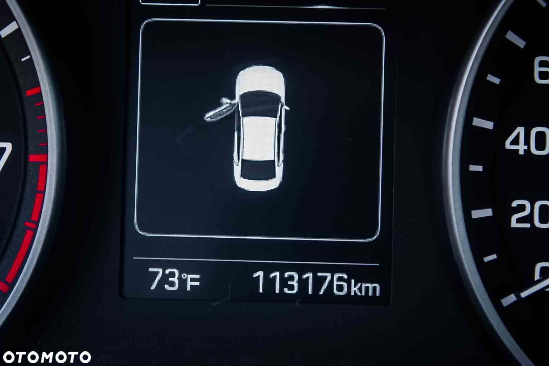 Hyundai Elantra - 18