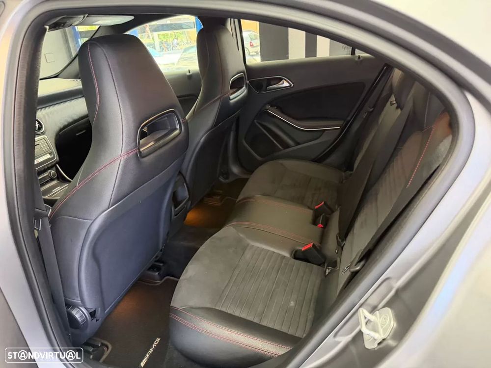 Mercedes-Benz A 220 d AMG Line Aut. - 24