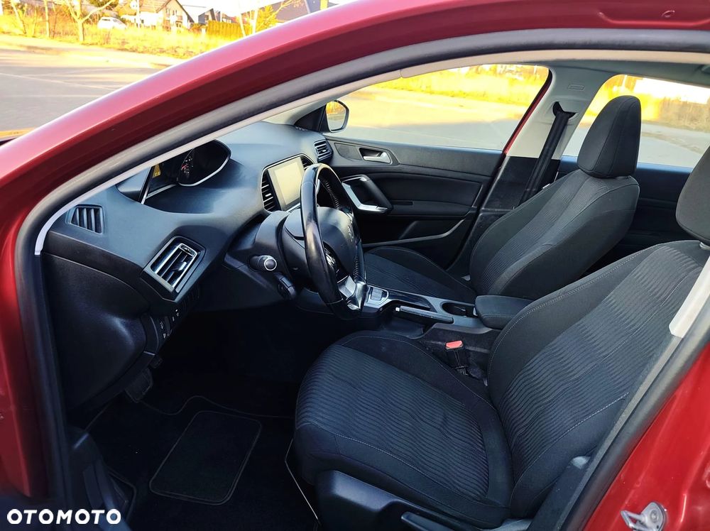 Peugeot 308 BlueHDi 120 EAT6 Stop & Start Allure - 11