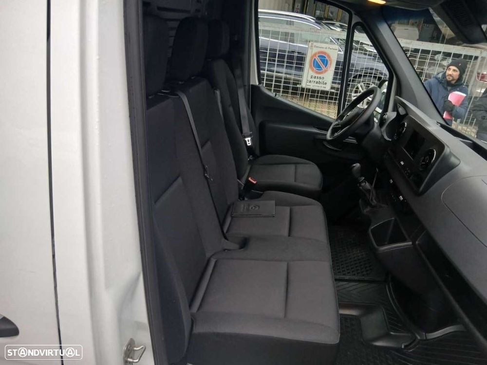 Mercedes-Benz Sprinter 316 Maxi (Longa) - 12
