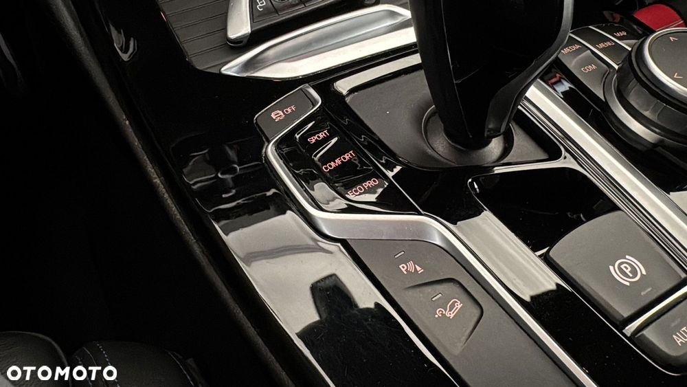 BMW X4 xDrive20d mHEV M Sport sport - 23