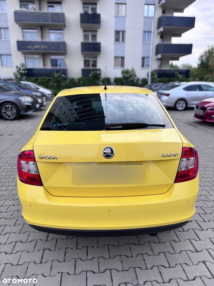 Skoda RAPID - 5