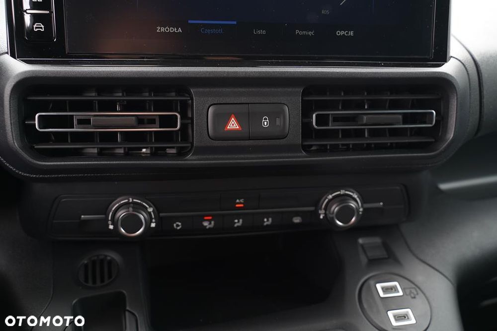 Opel Combo Cargo 1.5 BlueHDi L2 EAT8 - 20
