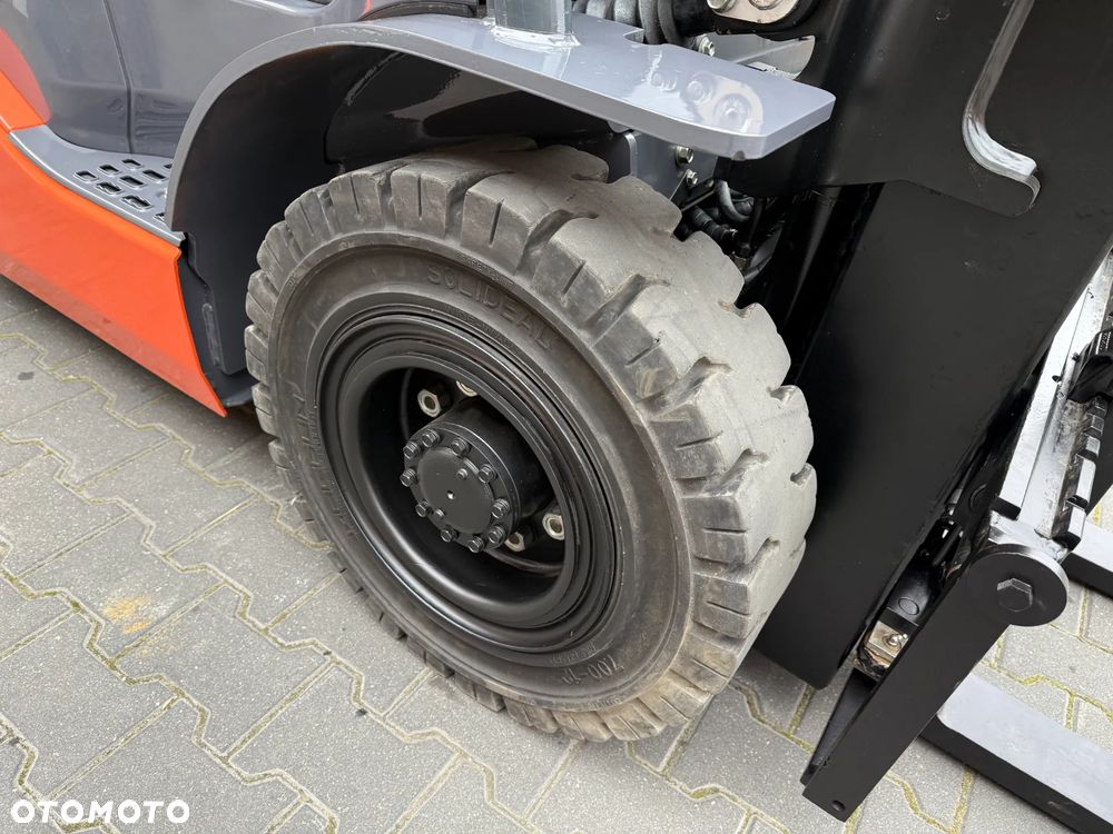 Toyota 02-8FDF25 - 12