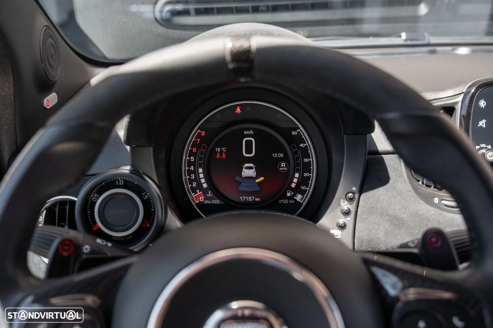 Abarth 695 - 10