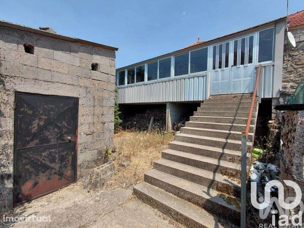 Casa de Campo T3 em Castro Laboreiro e Lamas de Mouro de 440 m2 - Grande imagem: 3/30