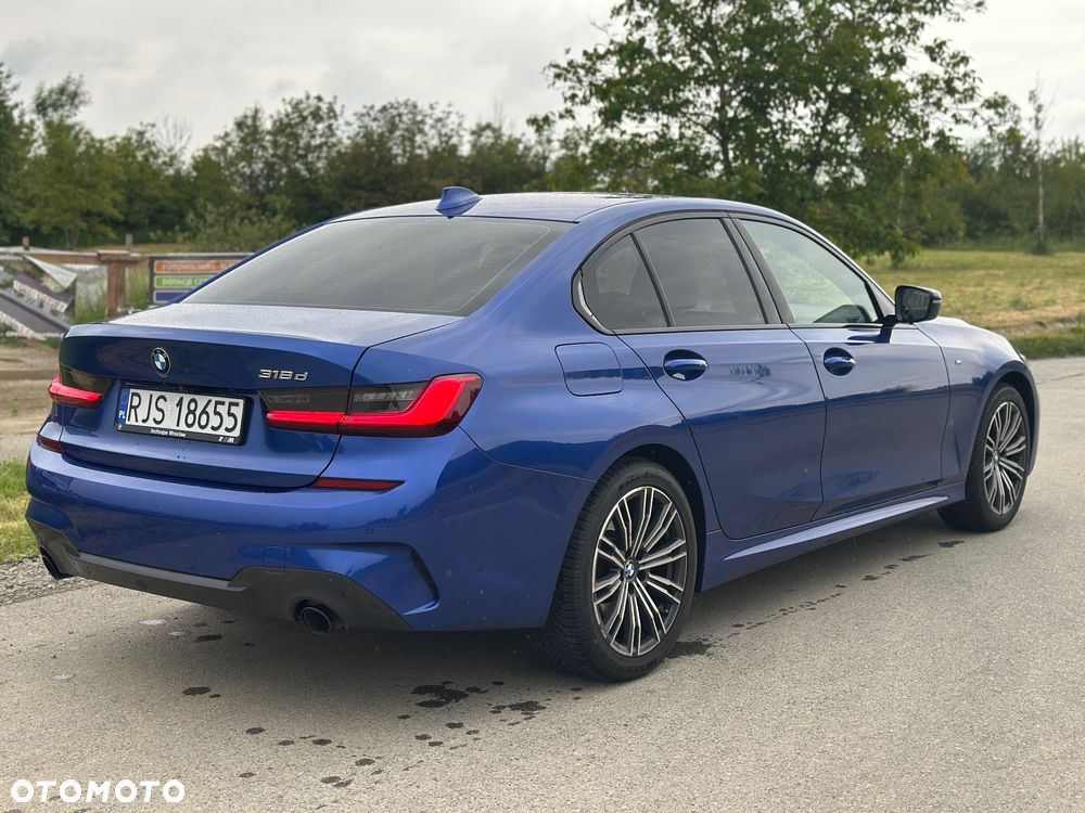 BMW Seria 3 318d M Sport - 4