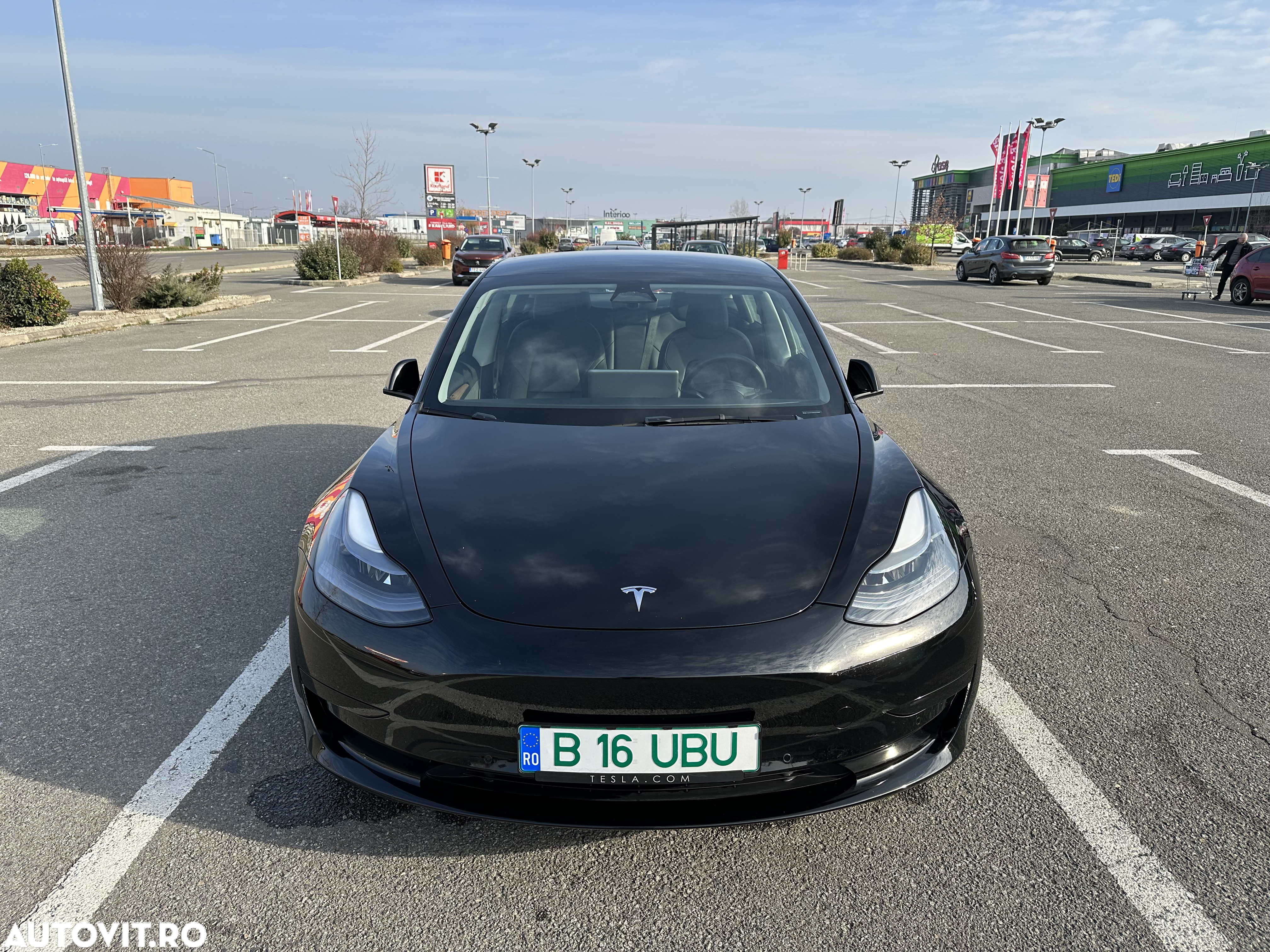 Tesla Model 3 - 2