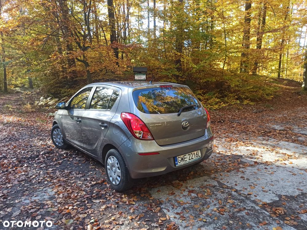Hyundai i20 1.25 Classic + - 6