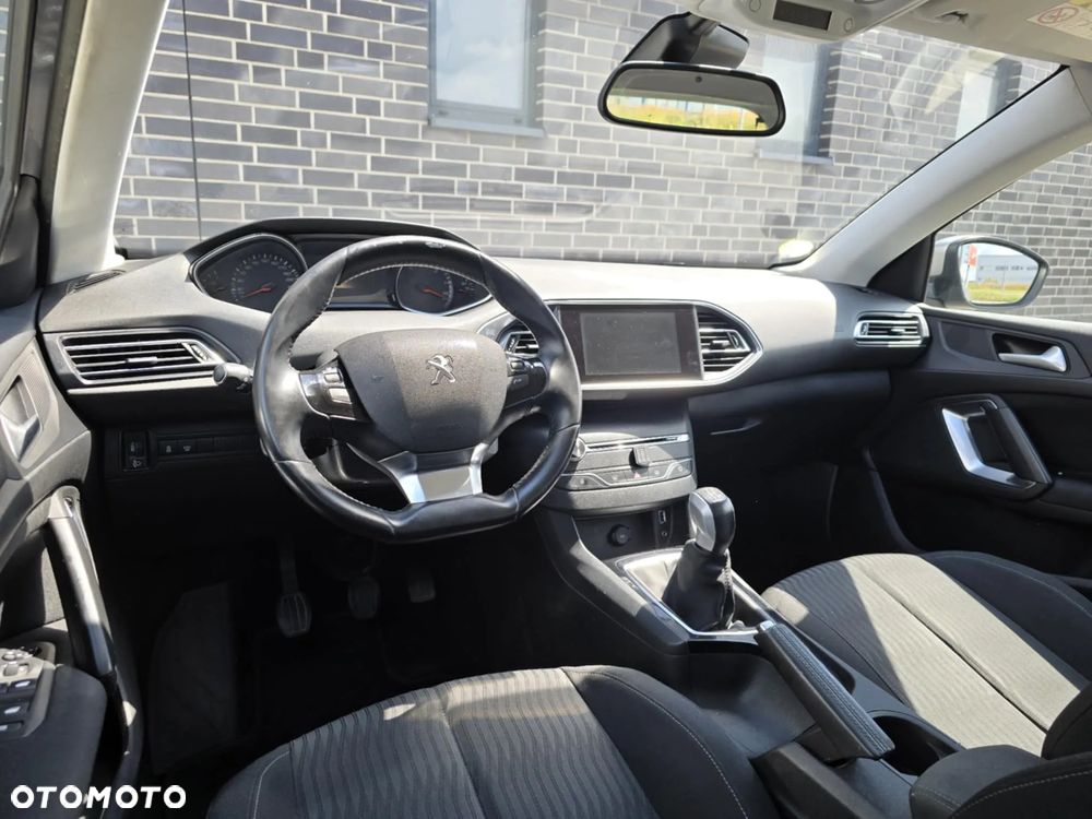 Peugeot 308 1.6 BlueHDi Business Line S&S - 28