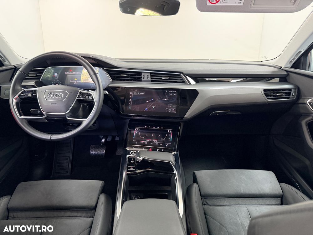 Audi e-tron 50 quattro S line - 14