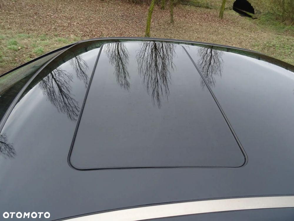 Mercedes-Benz Klasa C 230 - 12