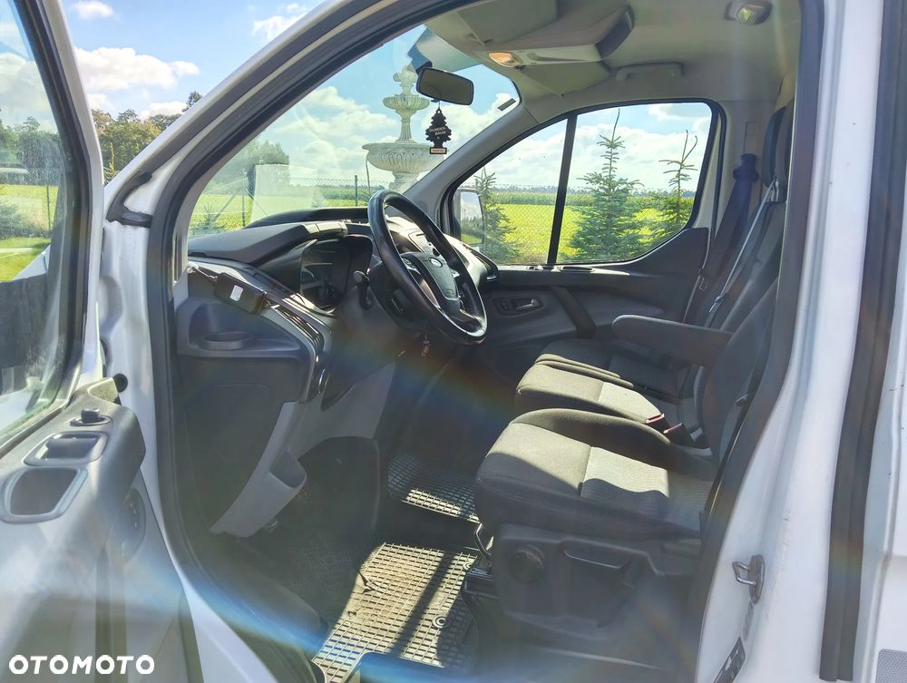 Ford Transit Custom - 7